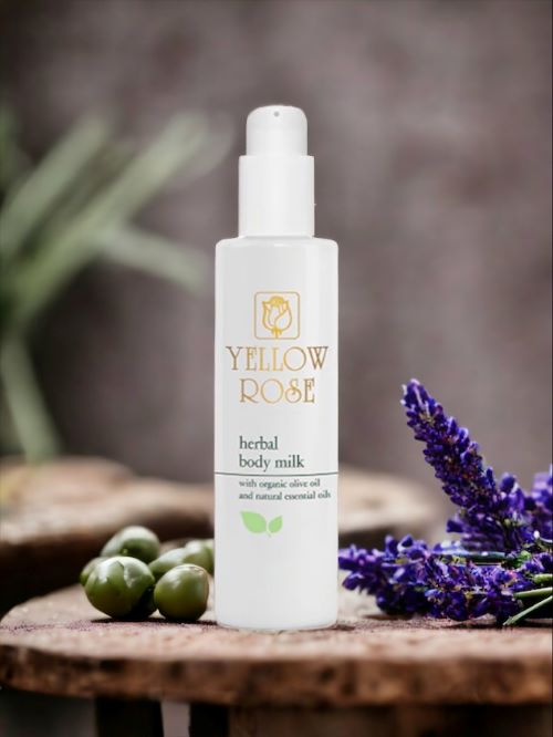 Die Yellow Rose OLIVEN & KRÄUTER KÖRPERMILCH mit hochwirksamen Pflanzenextrakten, Hyaluronsäure, Aloe Vera Gel, naturbelassenem Bio-Olivenöl sowie natürlichen ätherischen Ölen.