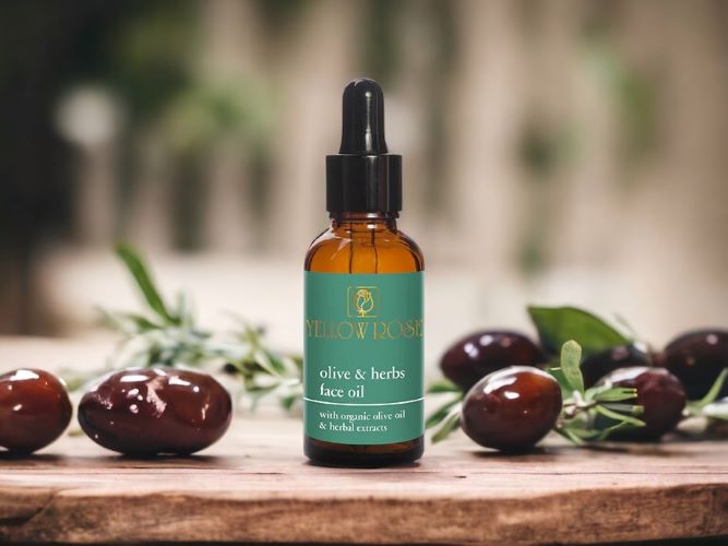 Das Yellow Rose OLIVEN & KRÄUTER GESICHTSÖL ist ein reichhaltiges, antioxidatives, faltenminderndes und aufhellendes Gesichtsöl mit naturbelassenem Bio-Olivenöl, Vitamin C und bioaktiven Kräuterauszügen.